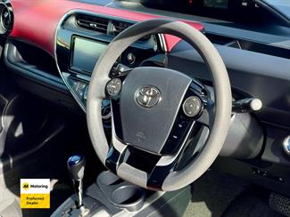 2019 Toyota AQUA - Thumbnail