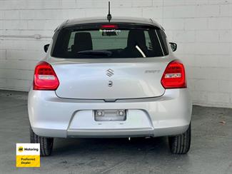 2017 Suzuki Swift - Thumbnail