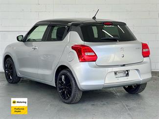2017 Suzuki Swift - Thumbnail