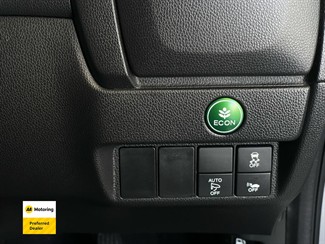 2015 Honda FIT - Thumbnail