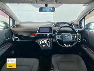 2016 Toyota Sienta - Thumbnail