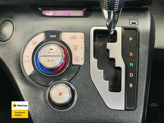 2016 Toyota Sienta - Thumbnail