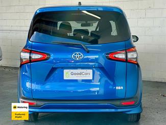 2016 Toyota Sienta - Thumbnail