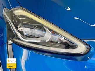 2016 Toyota Sienta - Thumbnail
