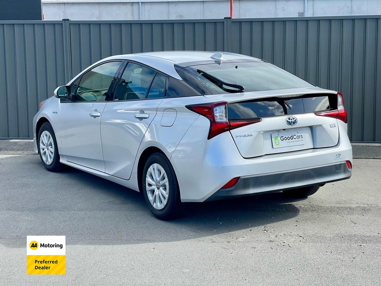 2019 Toyota PRIUS