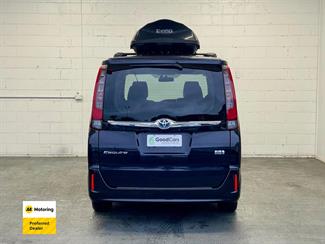2015 Toyota ESQUIRE - Thumbnail