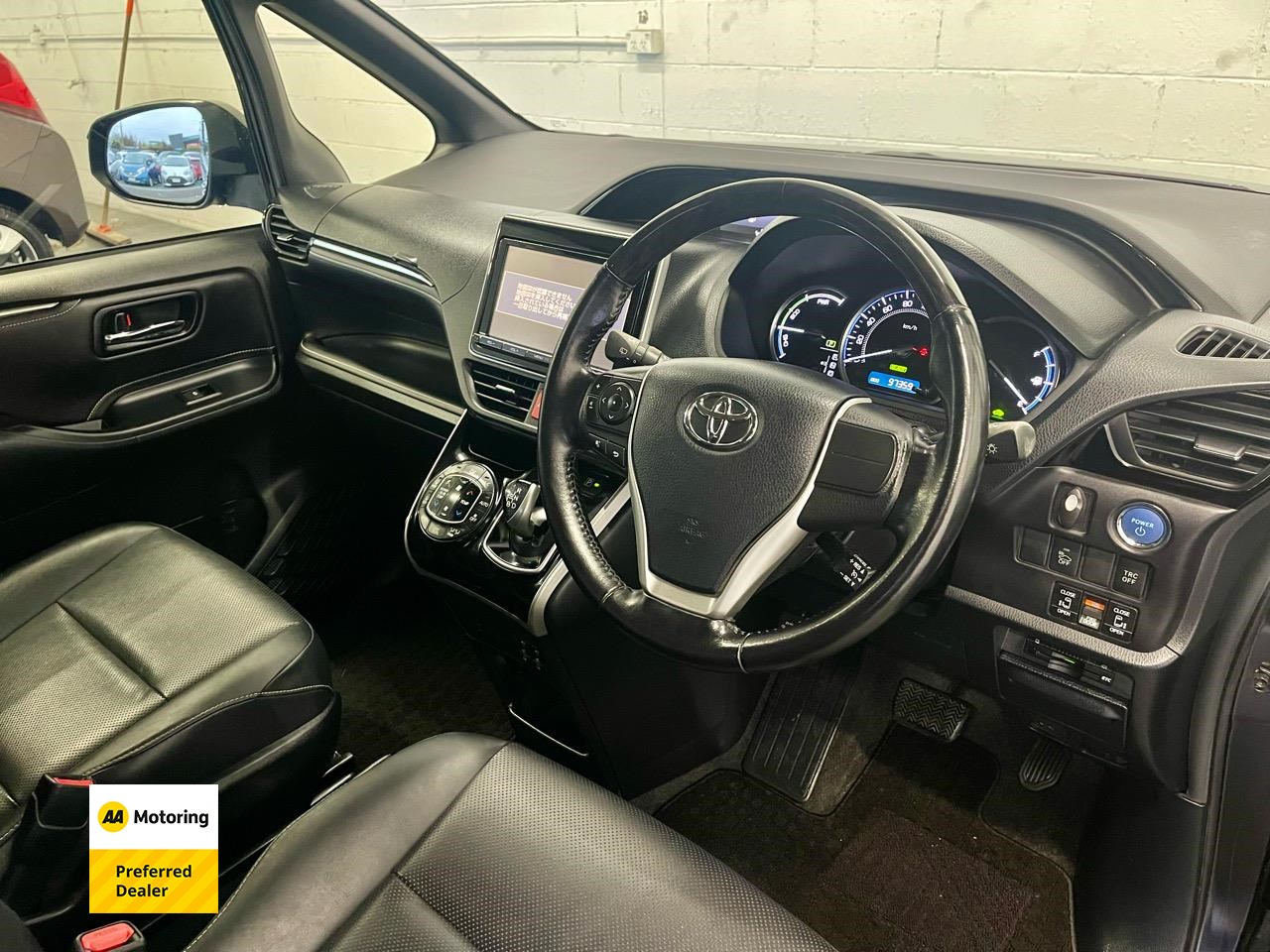 2015 Toyota ESQUIRE