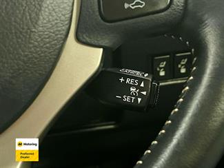 2014 Lexus NX 300h - Thumbnail
