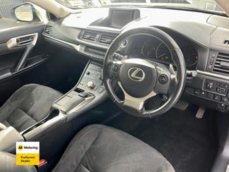 2015 Lexus CT 200h - Thumbnail