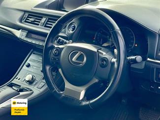 2015 Lexus CT 200h - Thumbnail