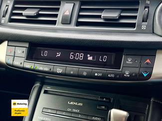 2015 Lexus CT 200h - Thumbnail
