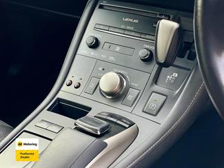 2015 Lexus CT 200h - Thumbnail