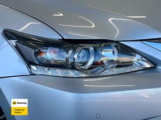 2015 Lexus CT 200h - Thumbnail