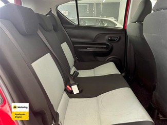 2014 Toyota AQUA - Thumbnail