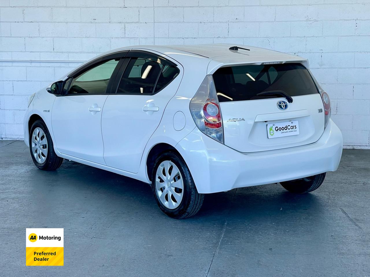 2014 Toyota AQUA