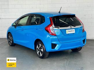 2015 Honda FIT - Thumbnail