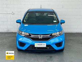 2015 Honda FIT - Thumbnail