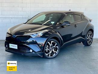 2017 Toyota C-HR - Thumbnail