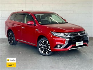 2015 Mitsubishi OUTLANDER - Thumbnail