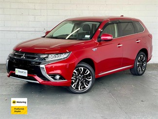 2015 Mitsubishi OUTLANDER - Thumbnail
