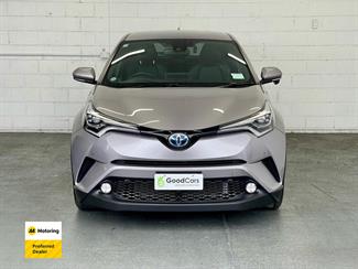 2017 Toyota C-HR - Thumbnail