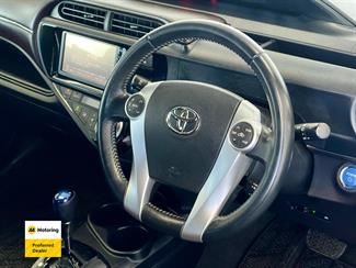 2015 Toyota AQUA - Thumbnail
